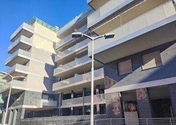 Monolocale 8, Vico del Molo, Savona - foto 2