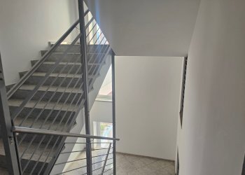 Monolocale 8, Vico del Molo, Savona - foto 9