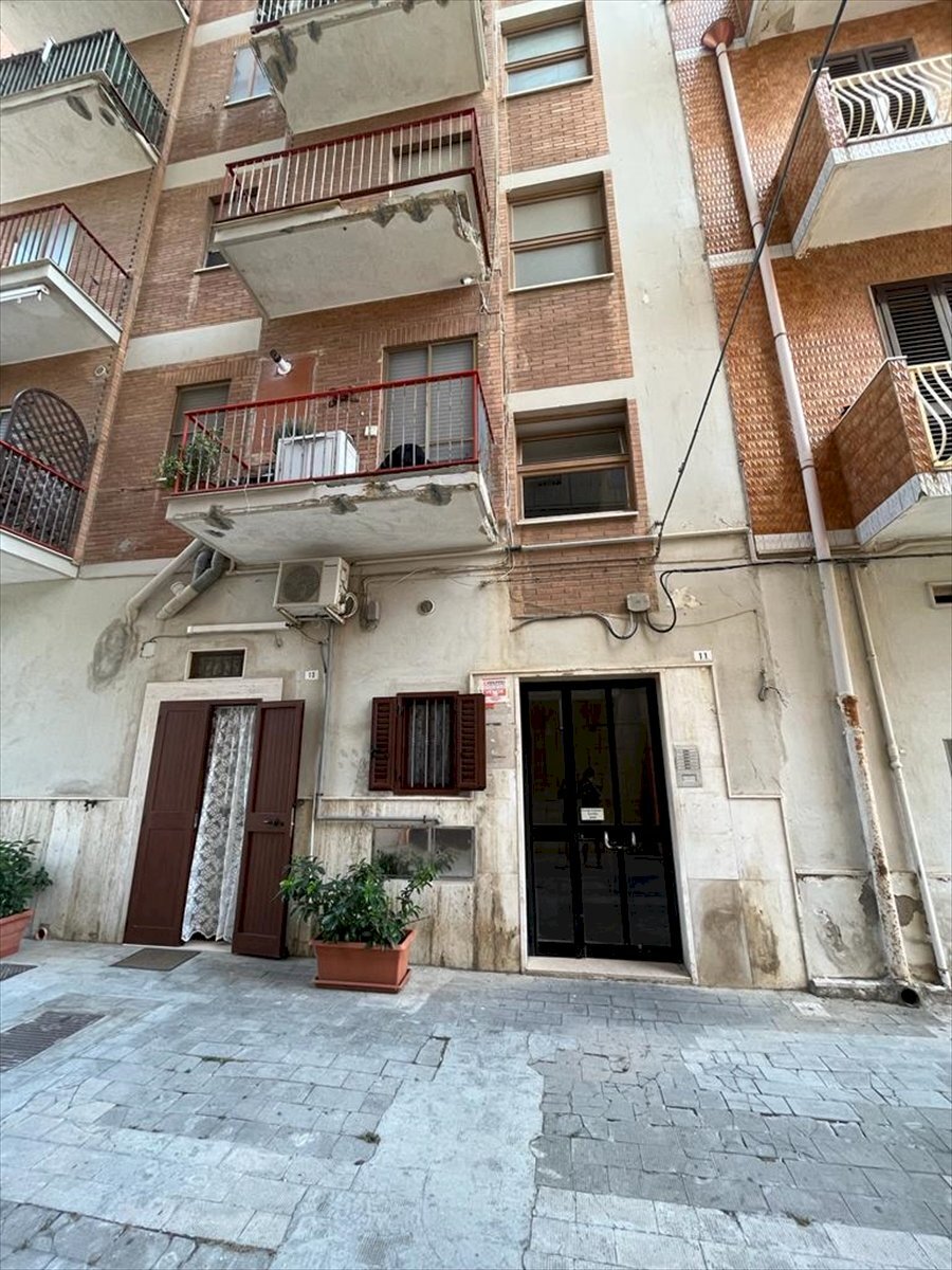 Trilocale Via Giuseppe Garibaldi, Margherita di Savoia, Barletta - foto 1