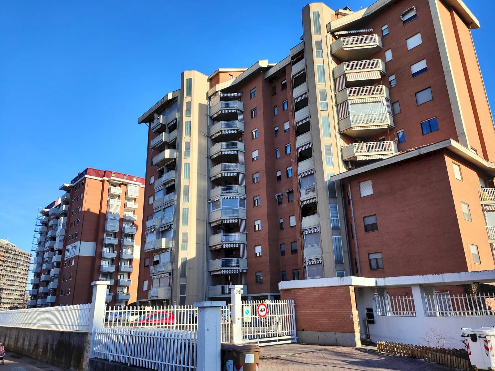 Quadrilocale Via Guglielmo Marconi, Orbassano, Orbassano - foto 1