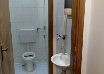 Commercial Premises Piazza Vittorio Emanuele, Leini, Torino - photo 4