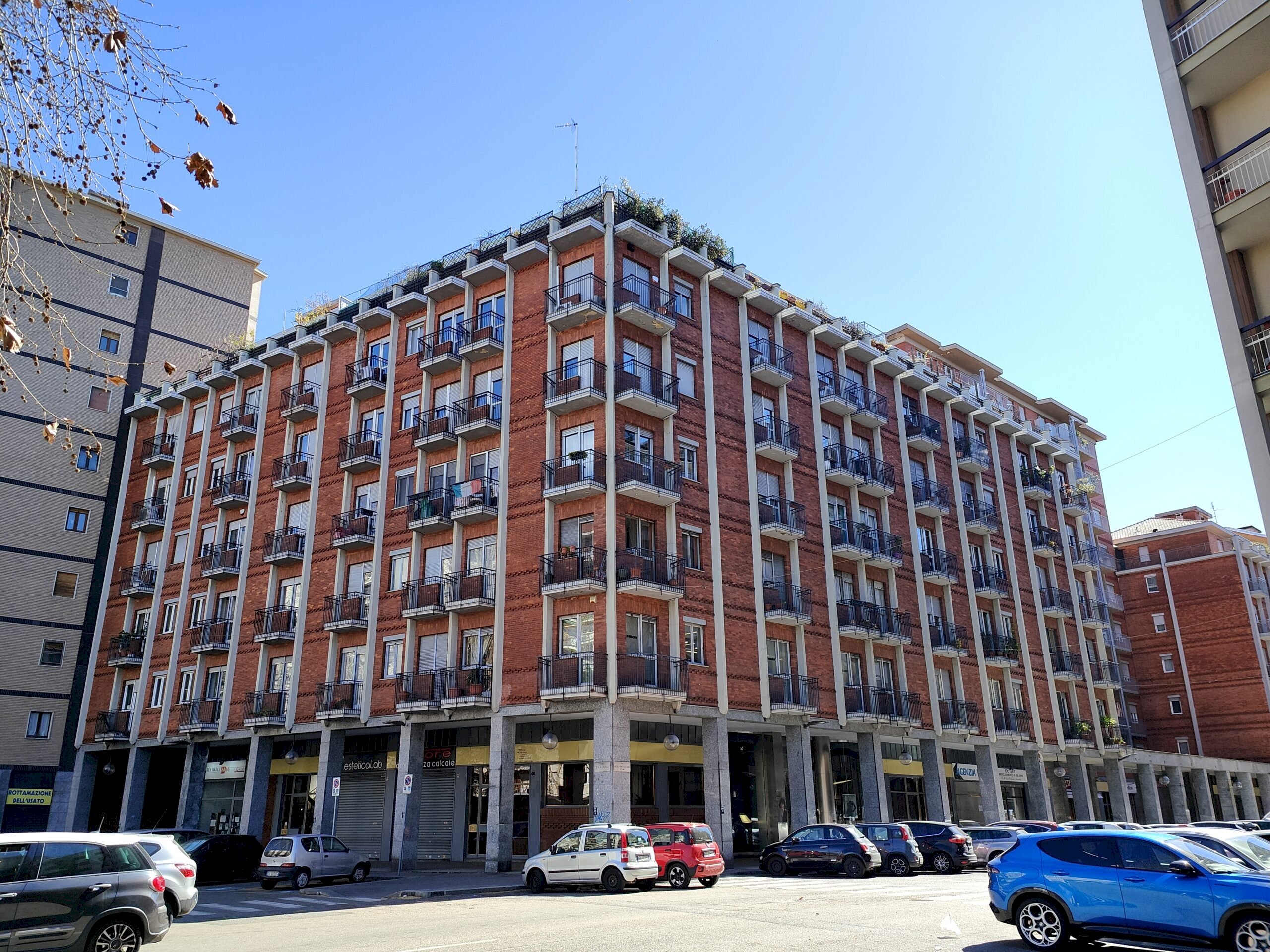 Three-room apartment 48, Corso Traiano, Torino (neighborhood Mirafiori Sud) - photo 1