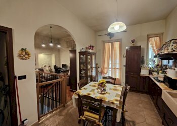 Four-room apartment 20, Via Piedicavallo, Torino (neighborhood Parella) - photo 3