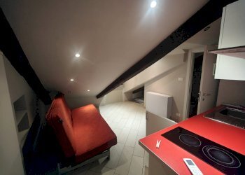 One-room apartment 36, Largo Saluzzo, Torino (neighborhood San Salvario) - photo 13