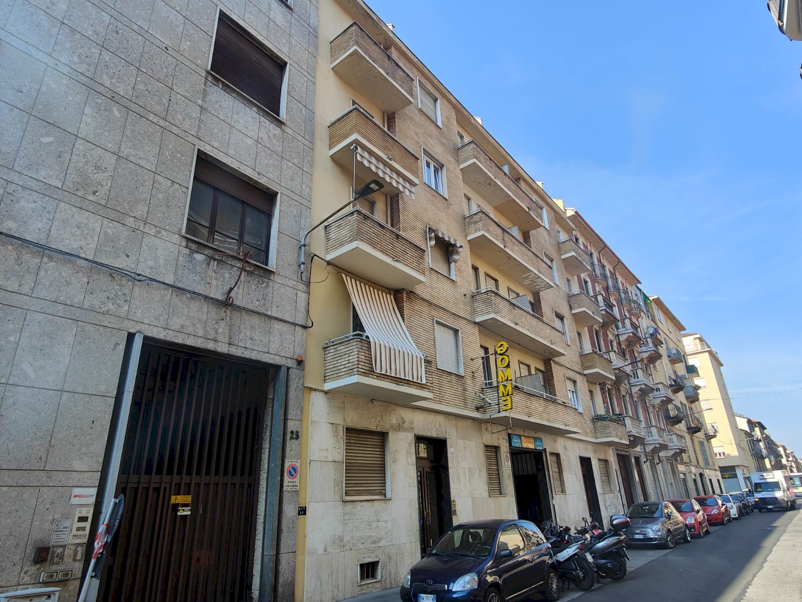 One-room apartment 27, Via Don Giovanni Bosco, Torino (neighborhood San Donato) - photo 1