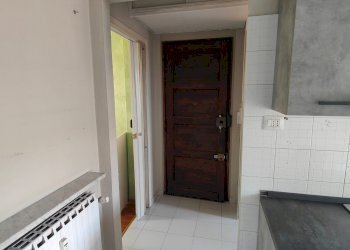 One-room apartment 27, Via Don Giovanni Bosco, Torino (neighborhood San Donato) - photo 6