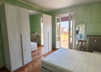 One-room apartment 27, Via Don Giovanni Bosco, Torino (neighborhood San Donato) - photo 12