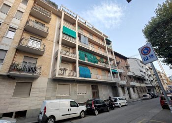 Monolocale 35, Via Borgone, Torino - foto 1