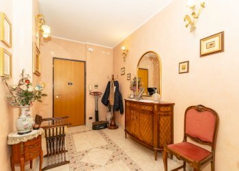 One-room apartment 45, Via Borgomasino, Torino - photo 8