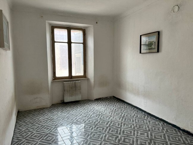 Portion of a house Zimone - photo 2