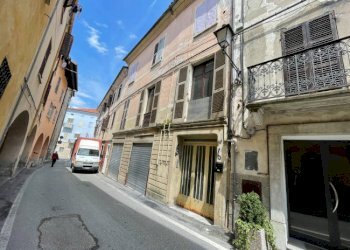 Porzione di casa Zimone - foto 1