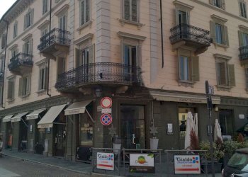 facciata - Stabile - Palazzo via PALAZZO DI CITTA', 1, Chieri - foto 1