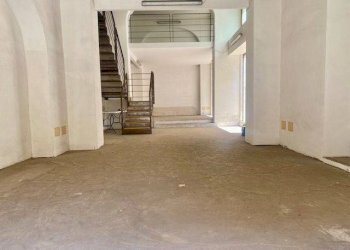 Interno non residenziale - Negozio via Pietro Cavallini, Roma - foto 16