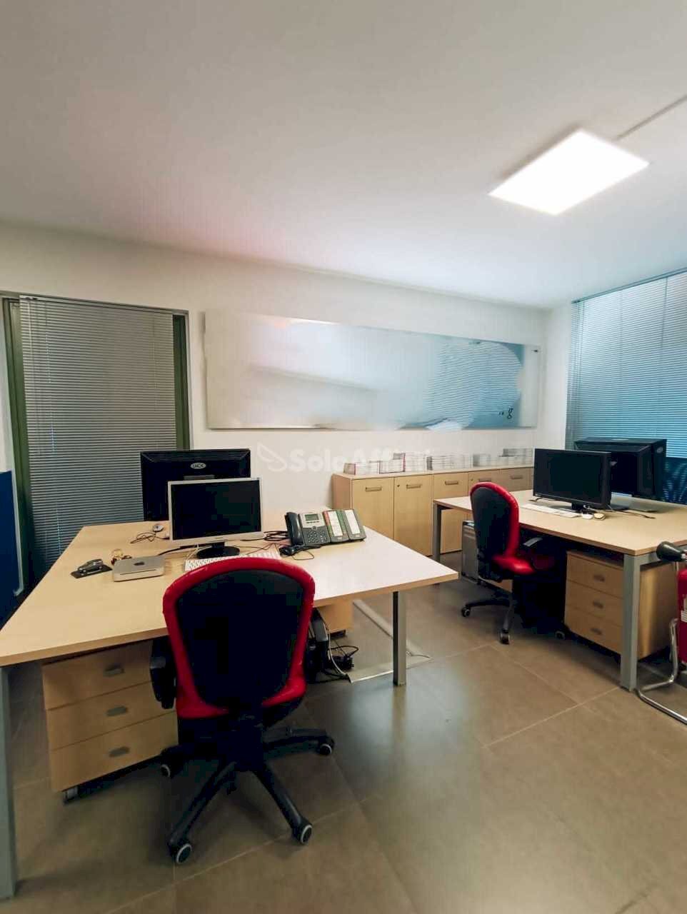 area vendita - Office Vicolo Madonnetta 1, Chieri - photo 2