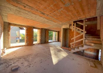 img-20231113-wa0075 - Four-room apartment via Torino, 31, Cuneo - photo 4