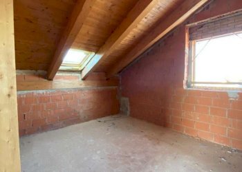 img-20231113-wa0101 - Four-room apartment via Torino, 31, Cuneo - photo 6