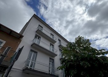 IMG_1484.jpg - Quadrilocale Via G. Pepoli, Castiglione dei Pepoli - foto 3