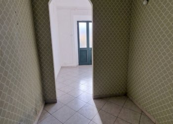 20231128_111240.jpg - Locale Commerciale Via Pesciatina, Lucca - foto 3