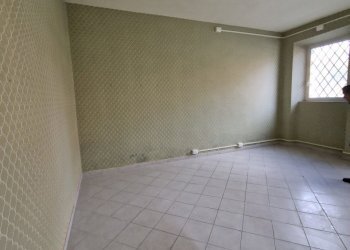 20231128_111153.jpg - Locale Commerciale Via Pesciatina, Lucca - foto 7