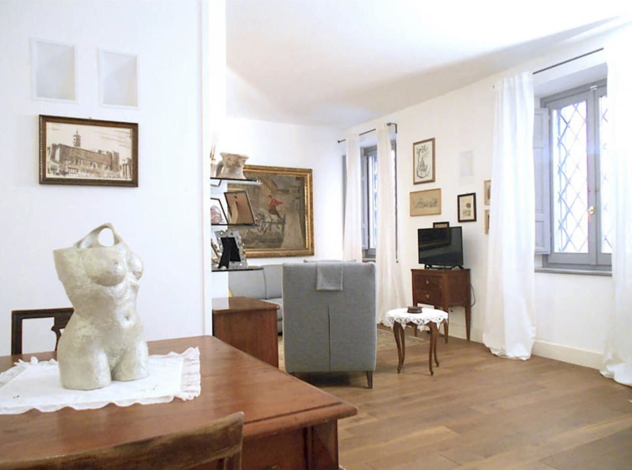 Zona Living - Two-room apartment Piazza del Grillo, Roma - photo 3
