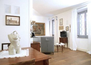 Zona Living - Two-room apartment Piazza del Grillo, Roma - photo 3