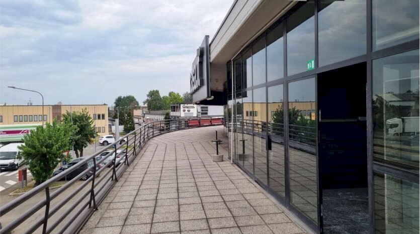 Laboratory Modena - photo 1