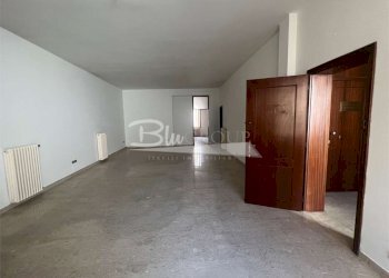 Two-room apartment Carpi - photo 1