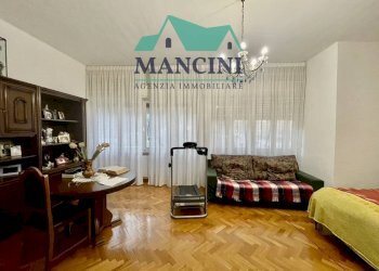 Appartamento VIA CAVALLOTTI, Jesi - foto 1