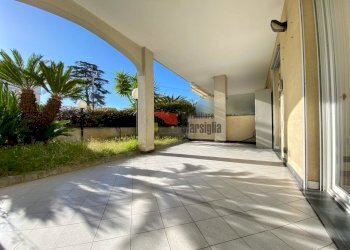 esterno - Quadrilocale Strada Solaro 88, Sanremo - foto 2