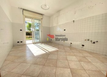 39f2f89a-40de-49eb-b34f-1f64de45bb27.jpg - Quadrilocale Strada Solaro 88, Sanremo - foto 9