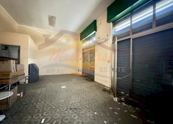 39f00995-630a-4f7e-b92a-1b2d1e6c3dc5.jpeg - Locale Commerciale Via Luigi Vanvitelli, Siracusa - foto 9