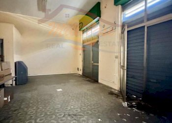 956ddf69-3daf-48ca-9262-cdd44b92568e.jpeg - Locale Commerciale Via Luigi Vanvitelli, Siracusa - foto 14