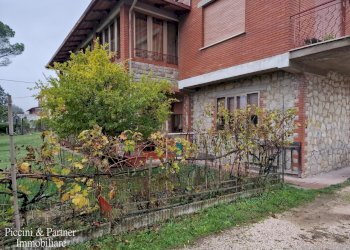 2a.jpg - Appartamento Località Gosparini, Tuoro sul Trasimeno - foto 2