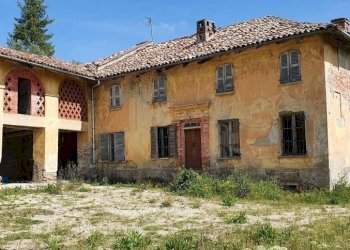 Facciata - Rustic via Calva, Calosso - photo 4