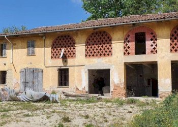 Facciata - Rustic via Calva, Calosso - photo 17
