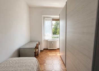 Cameretta - Three-room apartment via Carnia, 71, Varese - photo 17