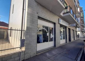 Negozio Grugliasco - foto 1