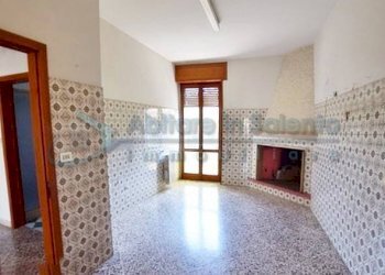 Stanza non arredata - Casa indipendente contrada Terramessere, Alessano - foto 19