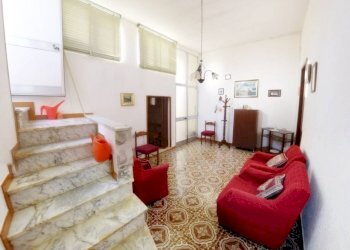Salone - Casa indipendente via Enrico Toti, 27, Gagliano del Capo - foto 12