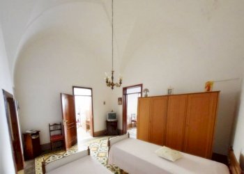 Camera da letto - Casa indipendente via Enrico Toti, 27, Gagliano del Capo - foto 18