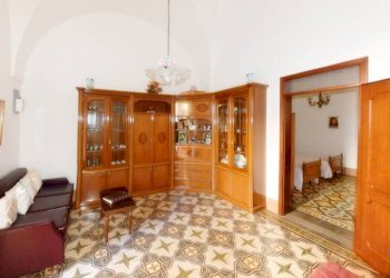 Stanza arredata - Casa indipendente via Enrico Toti, 27, Gagliano del Capo - foto 20