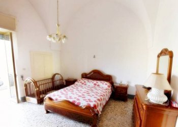Camera da letto - Casa indipendente via Vittorio Veneto, Castrignano del Capo - foto 16