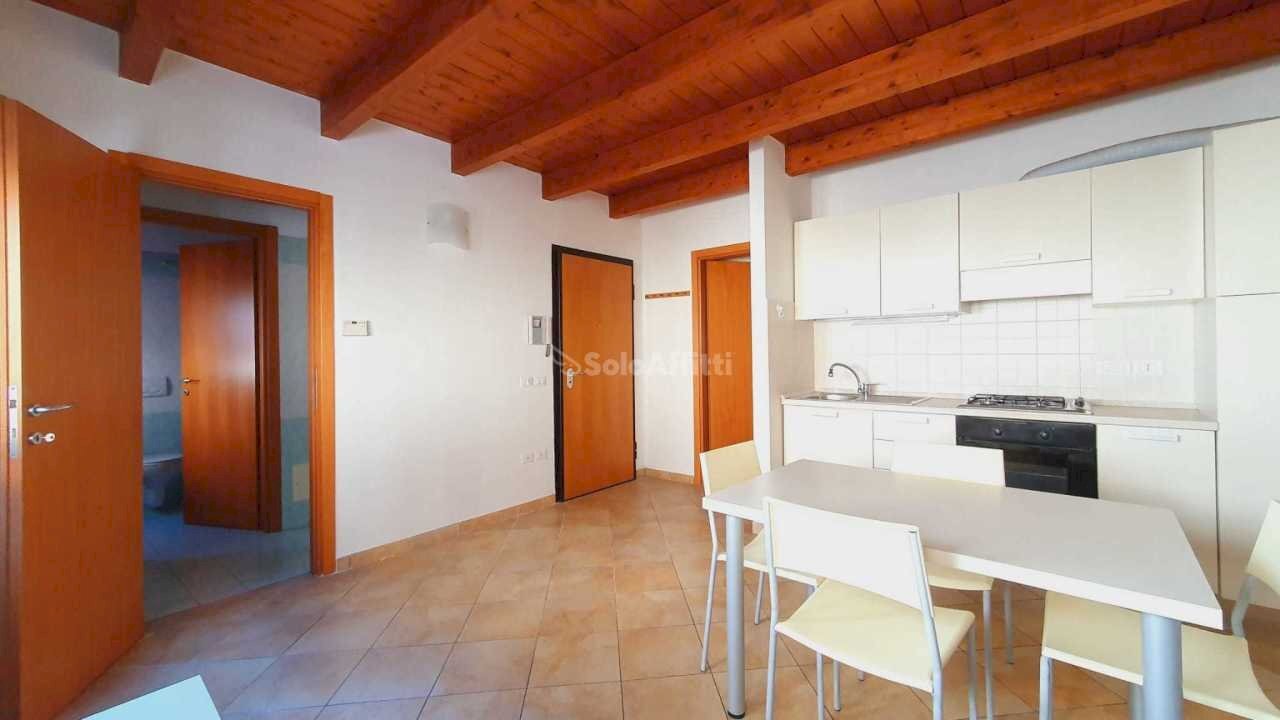 soggiorno con angolo cottura - Appartamento Forlimpopoli - foto 3
