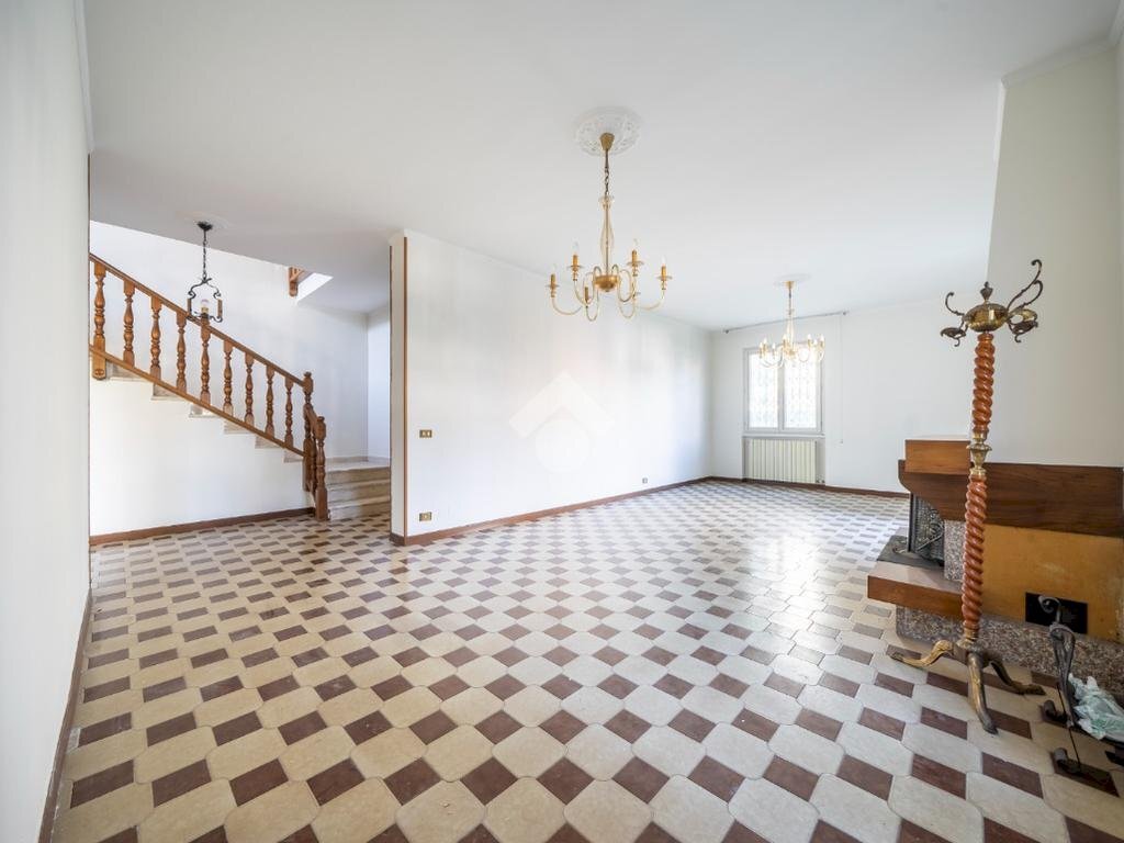 Terraced Villa Via Antonelli, Carpi - photo 2