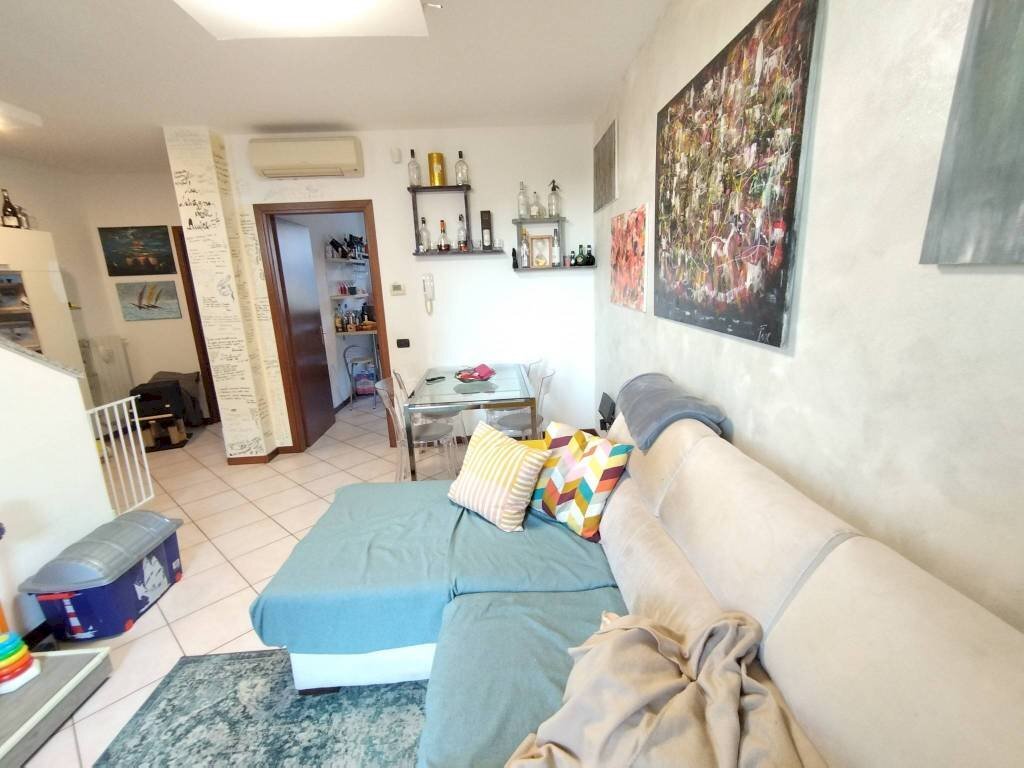 Salone - Terraced Villa via Milano, 77, Corbetta - photo 3