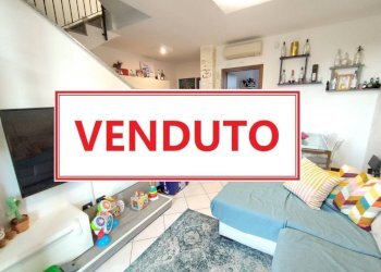 Salone - Villa a Schiera via Milano, 77, Corbetta - foto 1