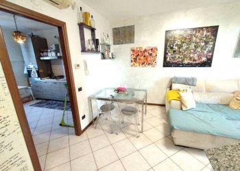 Salone - Villa a Schiera via Milano, 77, Corbetta - foto 12