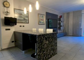 Cucina - Appartamento viale Padre Gian Battista Aguggiari, Varese - foto 24