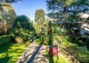 Parco condominiale - Appartamento viale Padre Gian Battista Aguggiari, Varese - foto 2