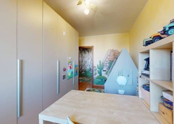 Camera da letto - Appartamento viale Padre Gian Battista Aguggiari, Varese - foto 33